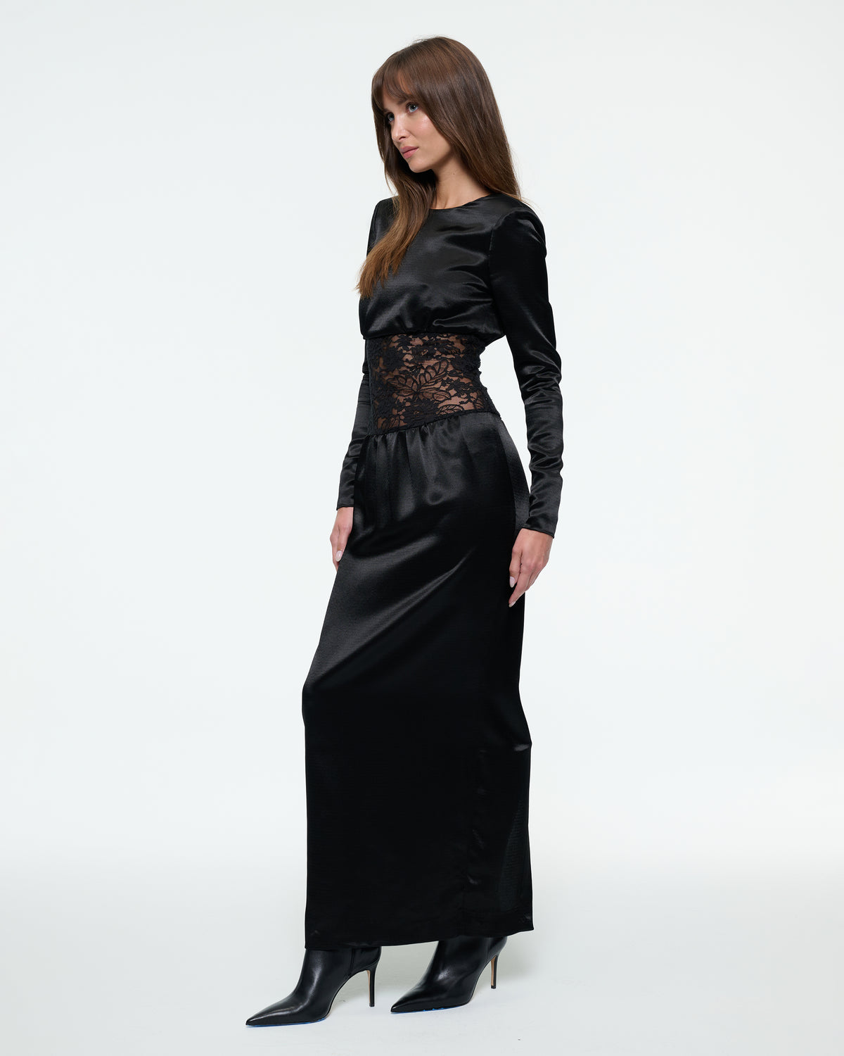 LONG SLEEVE SILK DRESS IN BLACK