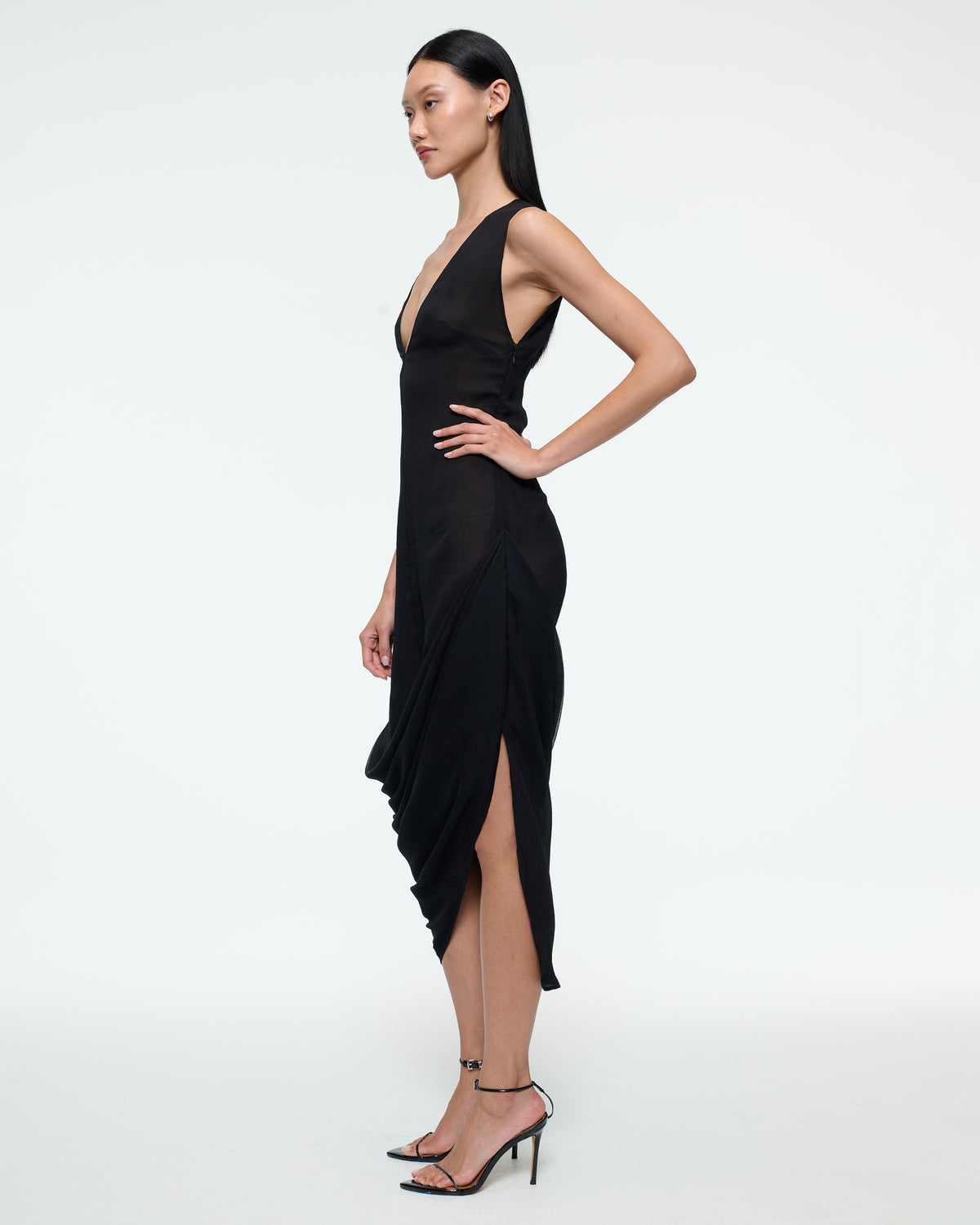DRAPED CHIFFON DRESS IN BLACK